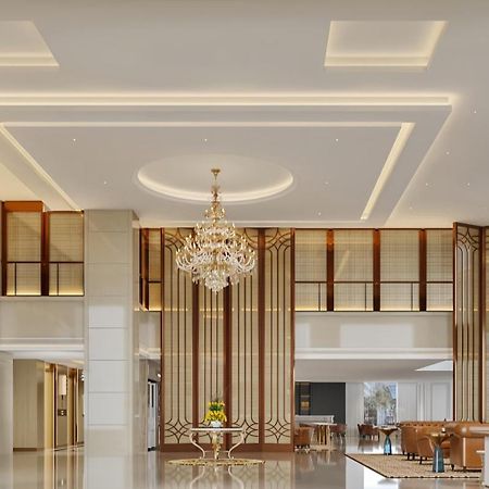Vienna International Hotel Shenzhen Shuibei Екстер'єр фото